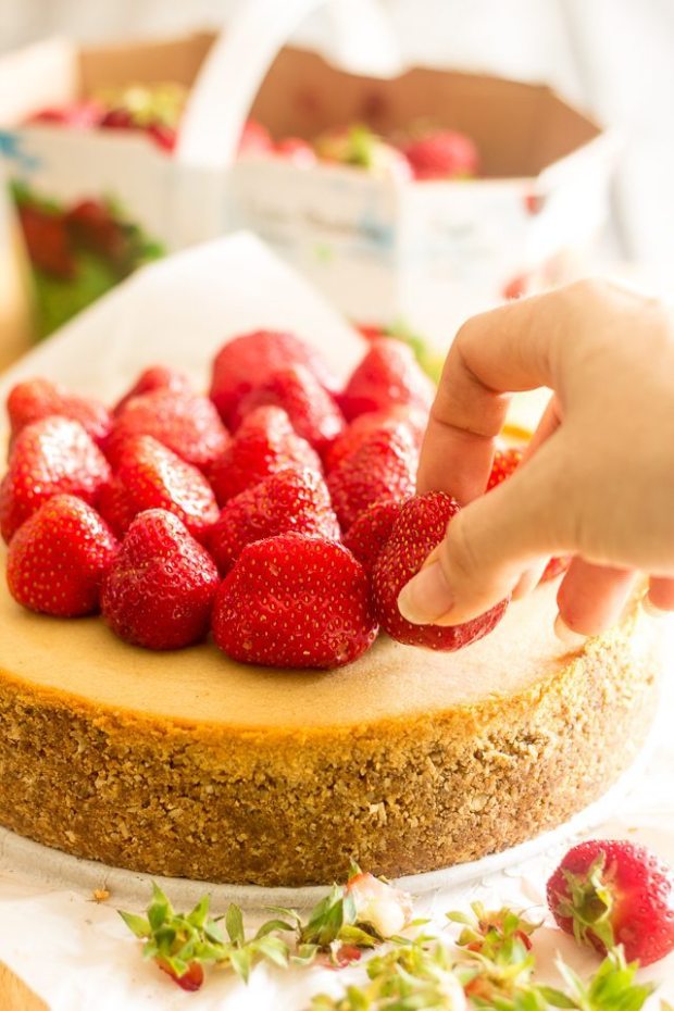 Non-Dairy-Cheesecake-13.jpg