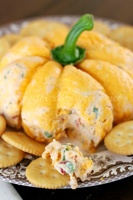 PumpkinCHeeseball28copyright2Cthecountrycook.net29.jpg