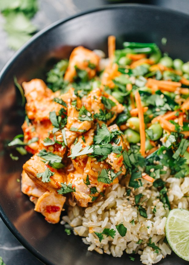 Sweet-Chili-Salmon-Rice-Bowls_-15.jpg